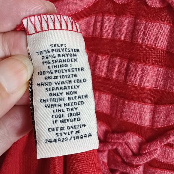 ECI New York Textured Stripe Blouse S Cherry Red Semi-Sheer Knit Top NWT Macy’s - Picture 9 of 9